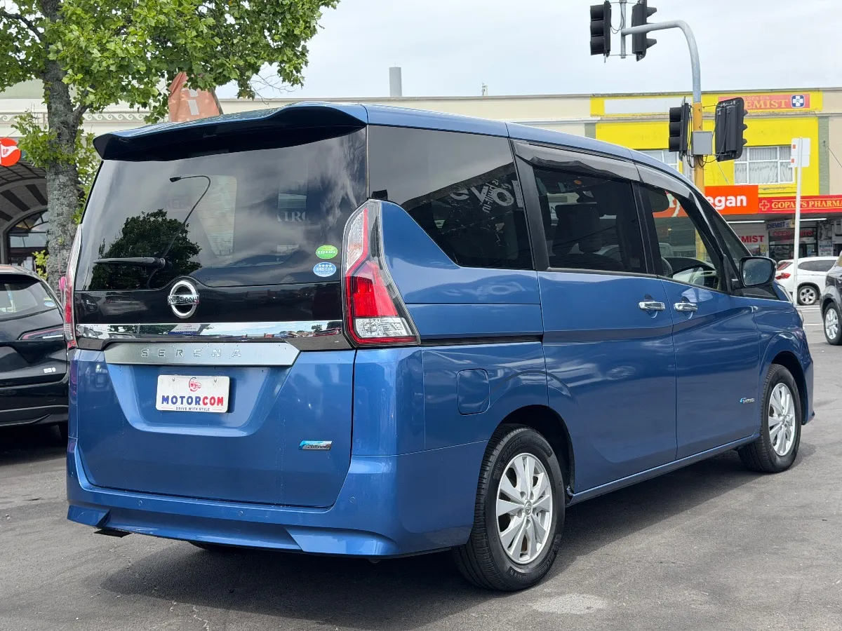 2018 Nissan Serena G Carousel 18