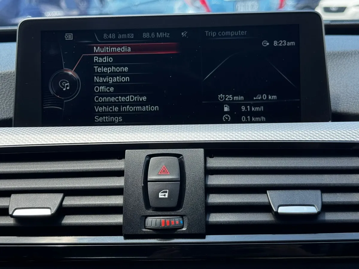 2014 BMW 320i I GRANTURISMO M-SPORT Carousel 13