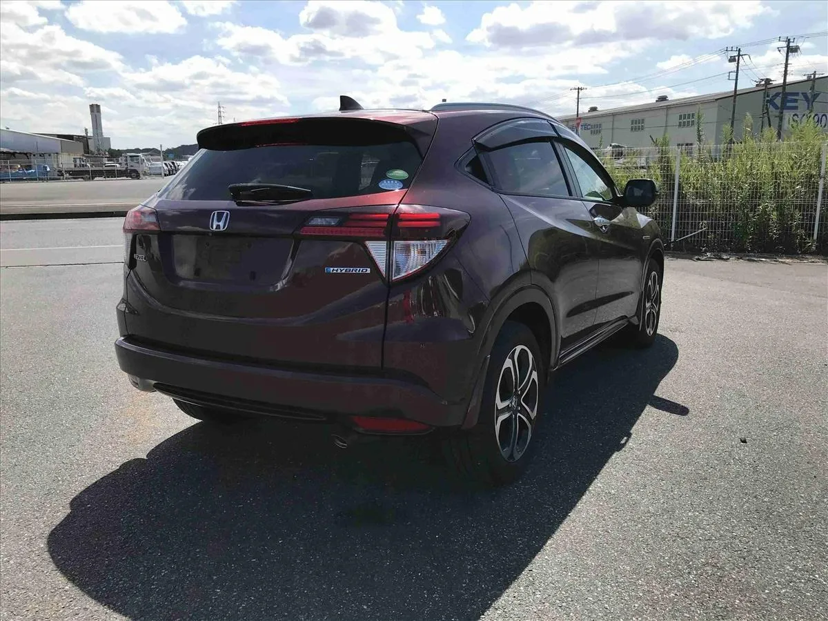 2015 Honda Vezel Hybrid Z Carousel 9