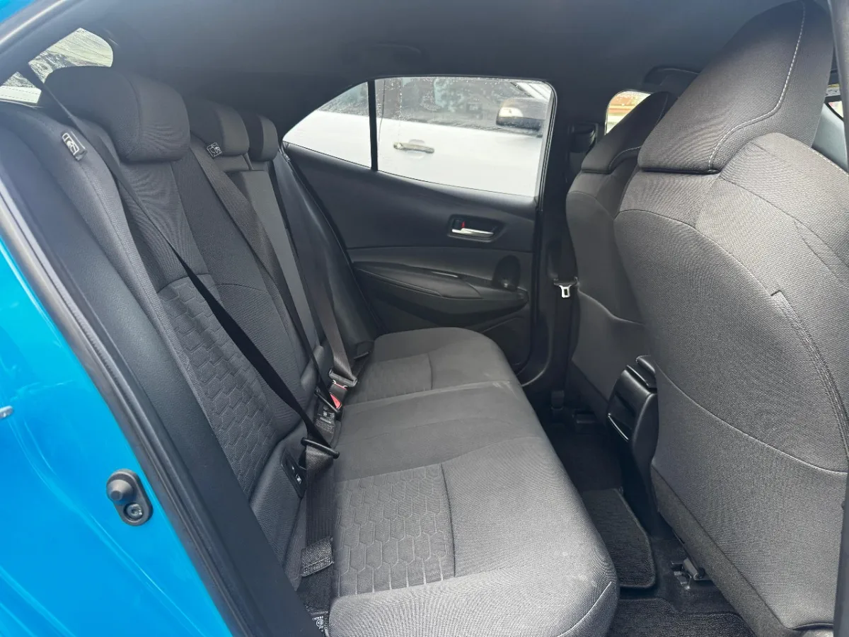 2018 Toyota Corolla SPORT HYBRID G Carousel 1