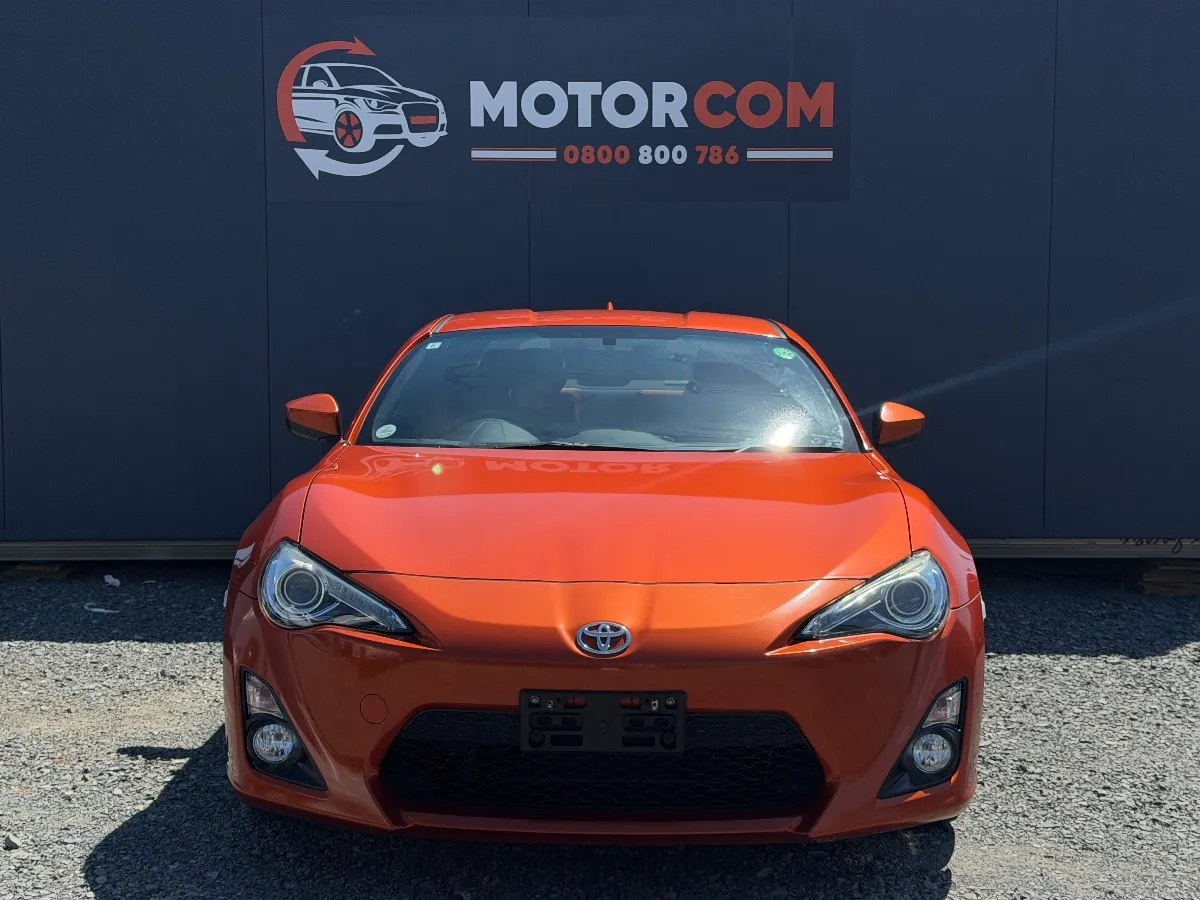 2015 Toyota 86 GT Carousel 1