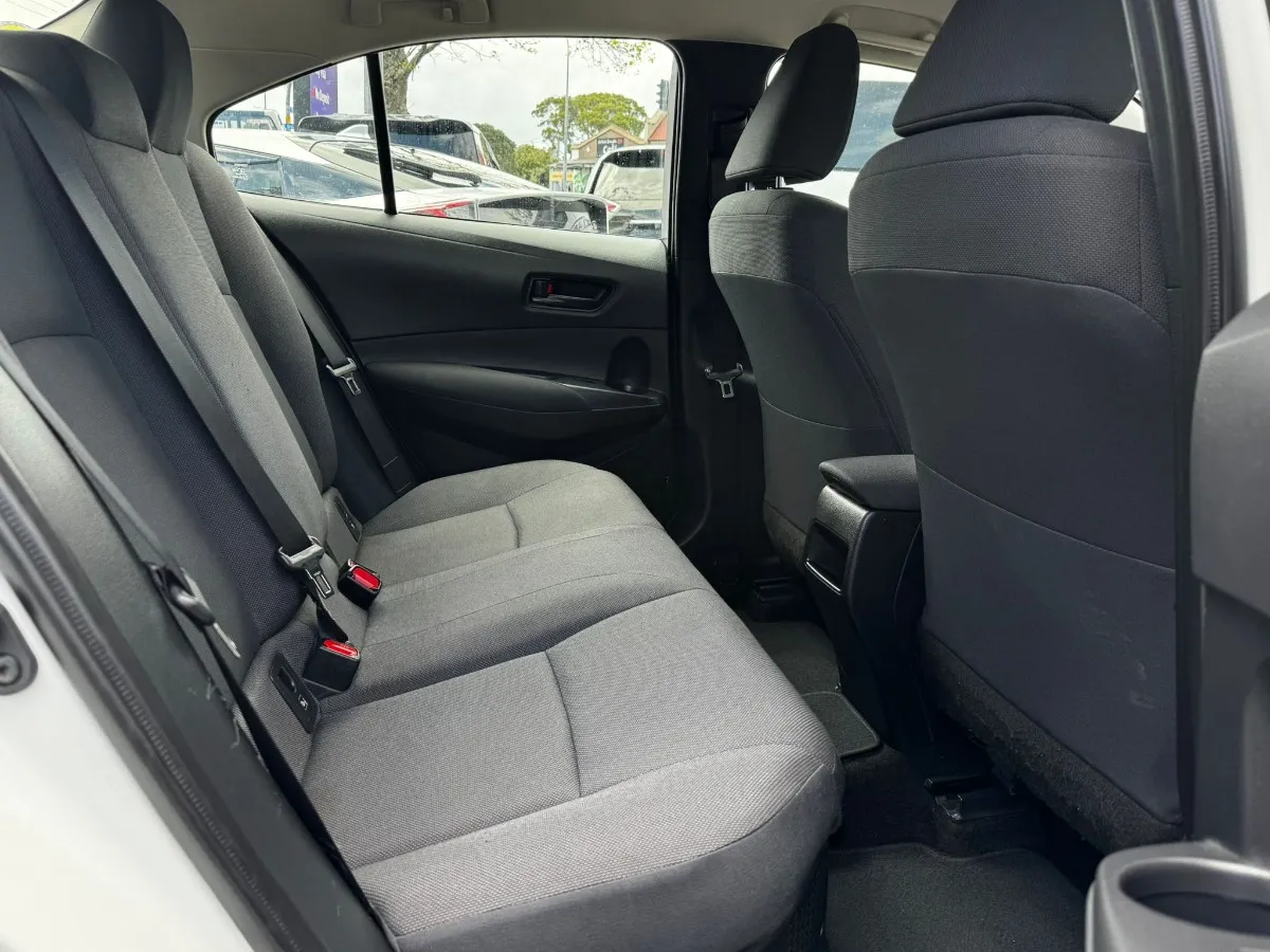 2020 Toyota Corolla HYBRID G-X Carousel 9