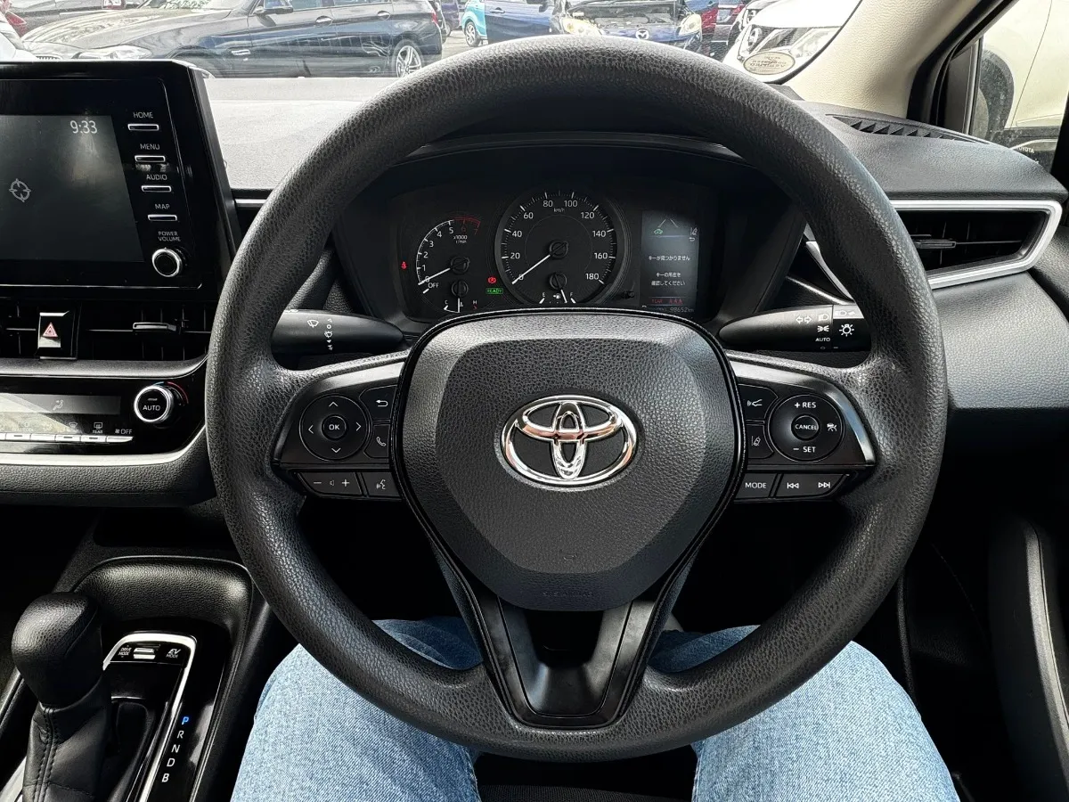 2020 Toyota Corolla HYBRID G-X Carousel 3