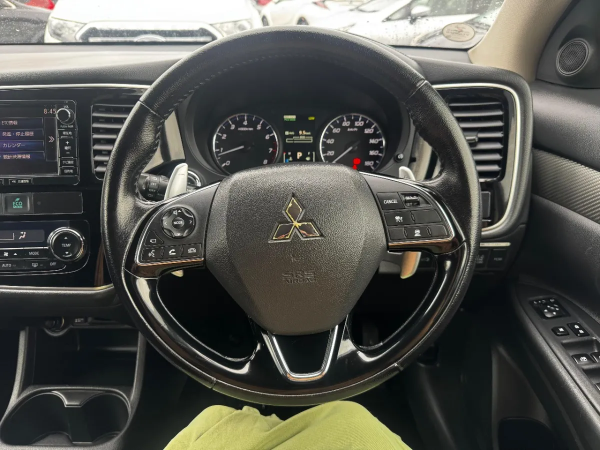 2015 Mitsubishi Outlander 4WD 24G NAVI PACKAGE Carousel 14