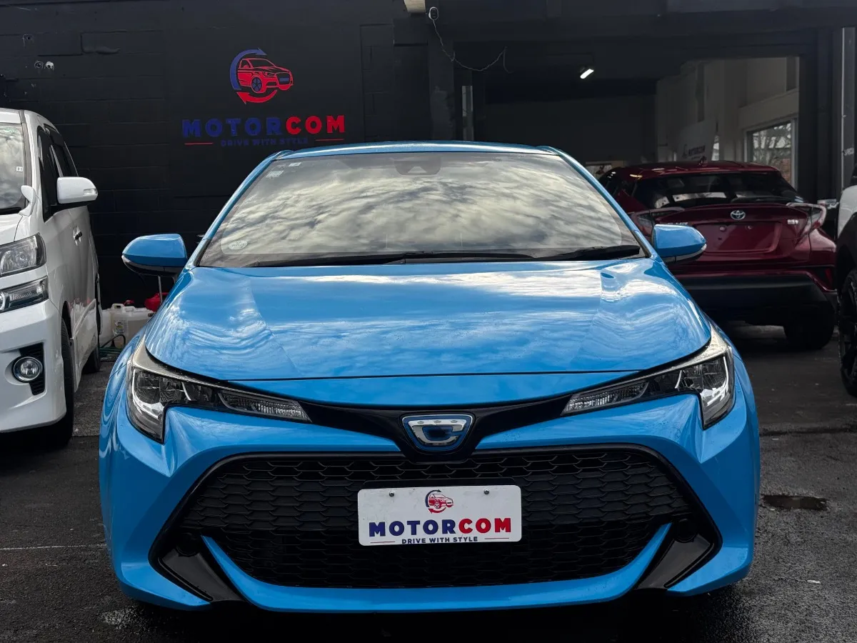 2018 Toyota Corolla SPORT HYBRID G Carousel 19