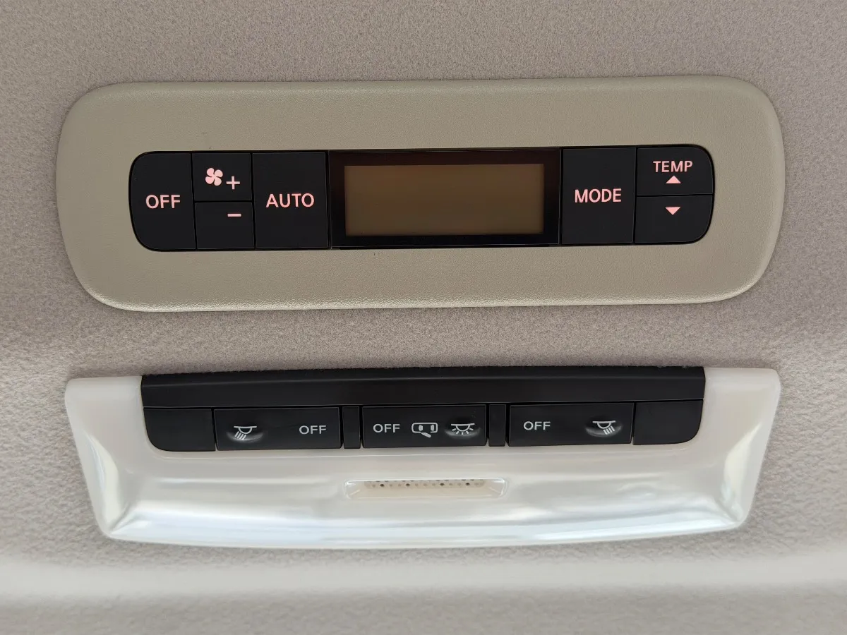 2018 Nissan Serena G Carousel 7