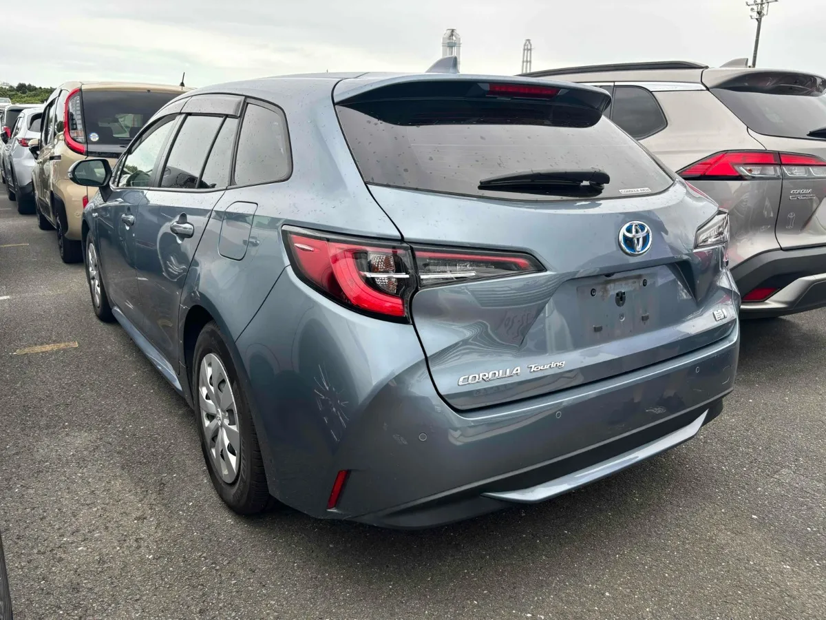 2020 Toyota Corolla TOURING HYBRID G-X Carousel 11