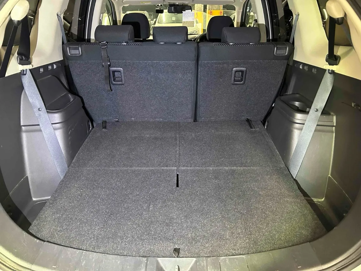 2017 Mitsubishi Outlander 20G SAFETY PACKAGE Carousel 2