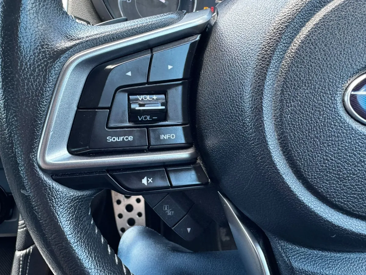 2017 Subaru Impreza G4 2.0I-S EYESIGHT 4WD Carousel 8
