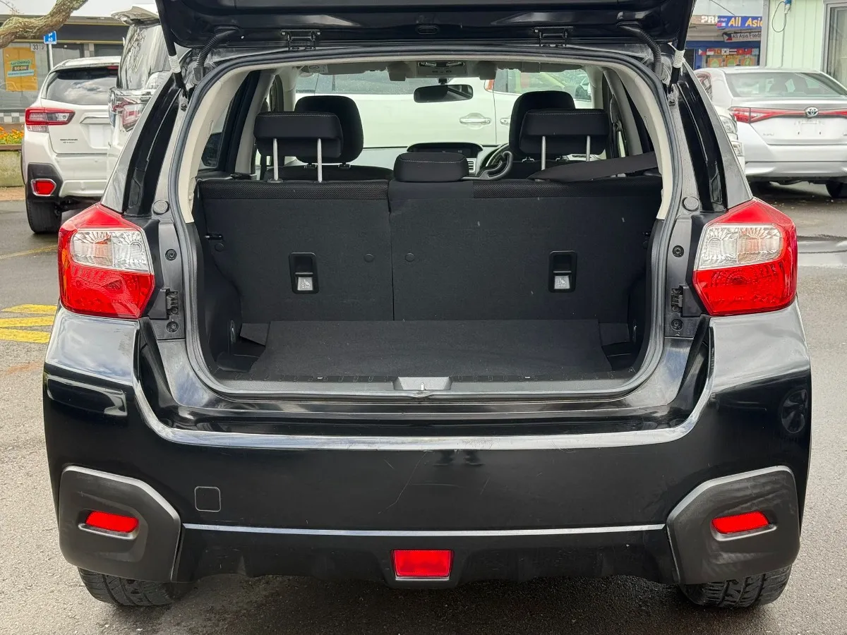 2015 Subaru XV 2.0I-L EYESIGHT 4WD Carousel 2