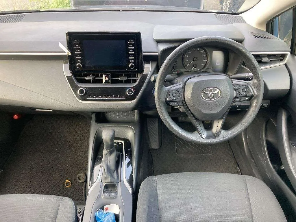 2020 Toyota Corolla TOURING HYBRID G-X Carousel 9