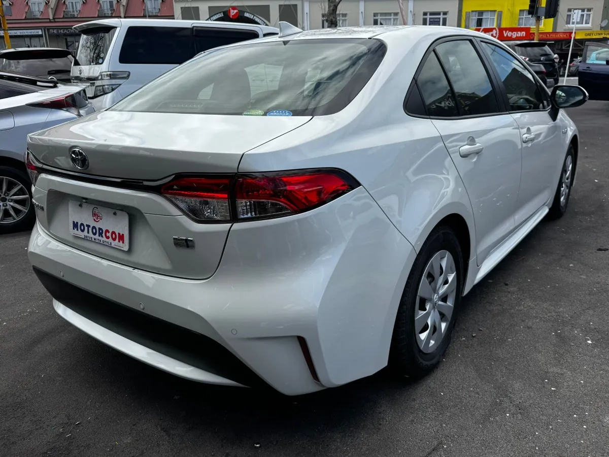 2020 Toyota Corolla HYBRID G-X Carousel 17