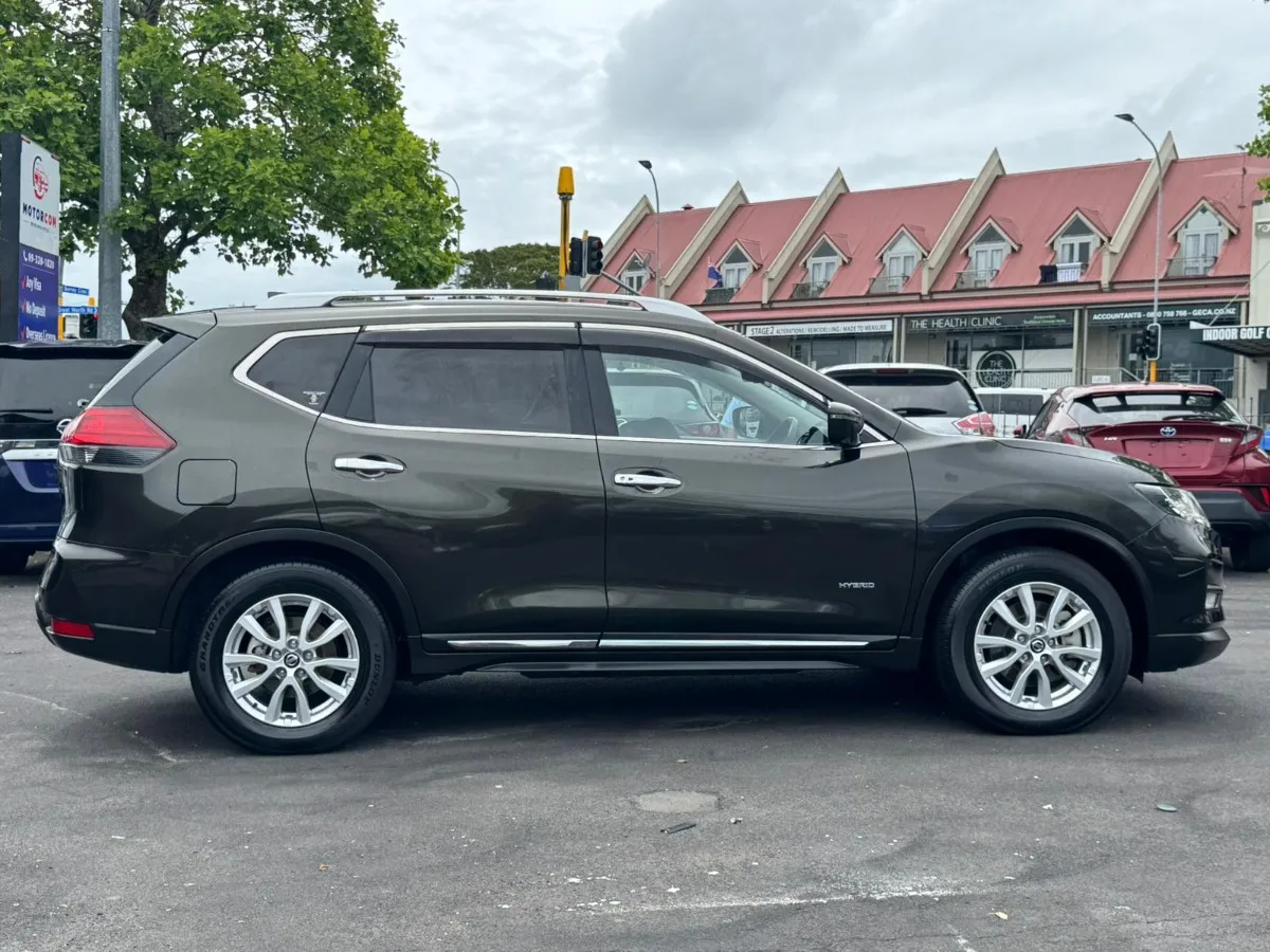 2020 Nissan X-Trail 20XI HYBRID Carousel 16