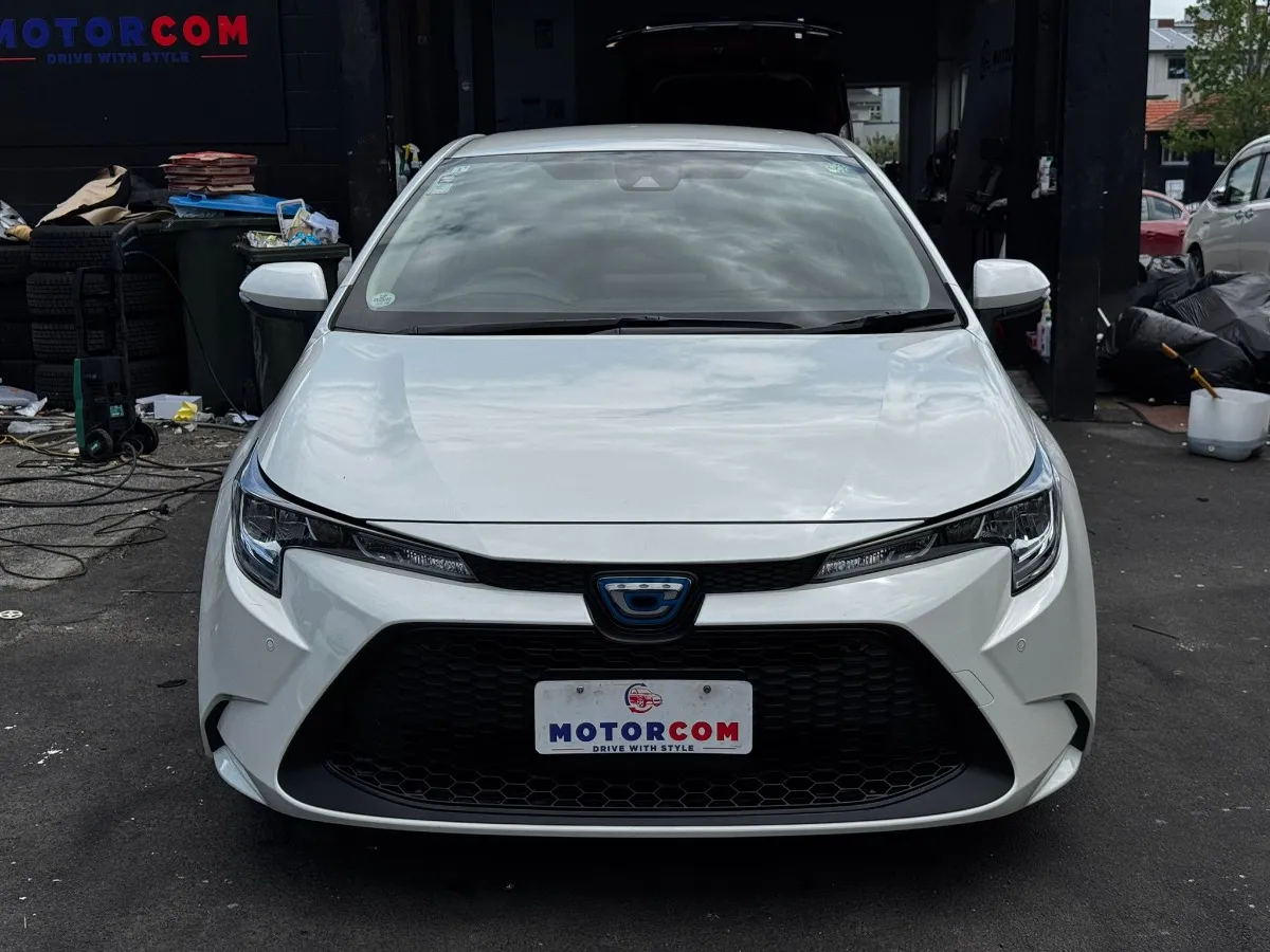 2020 Toyota Corolla HYBRID G-X Carousel 11
