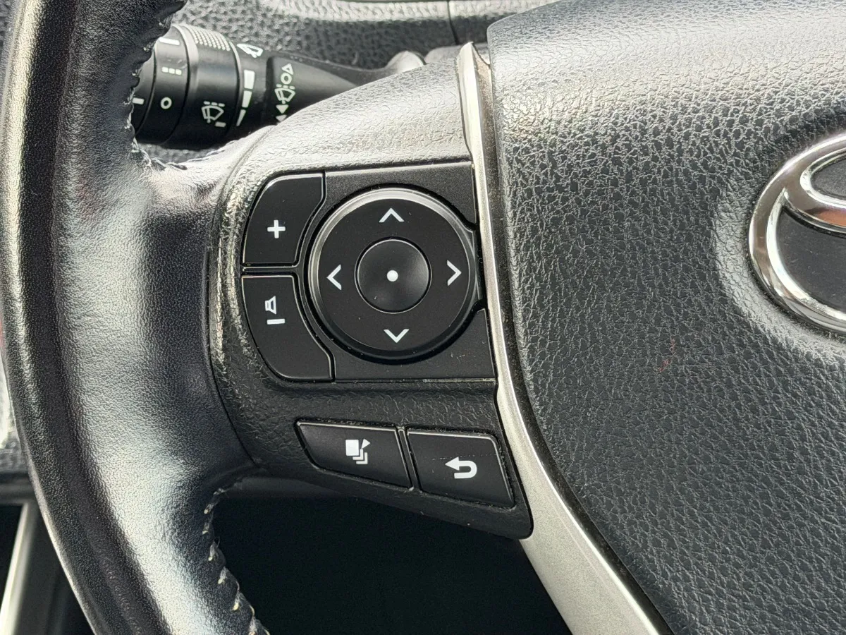 2015 Toyota Esquire HYBRID GI Carousel 8