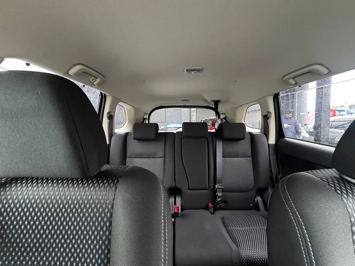 2015 Mitsubishi Outlander 4WD 24G NAVI PACKAGE Carousel 3