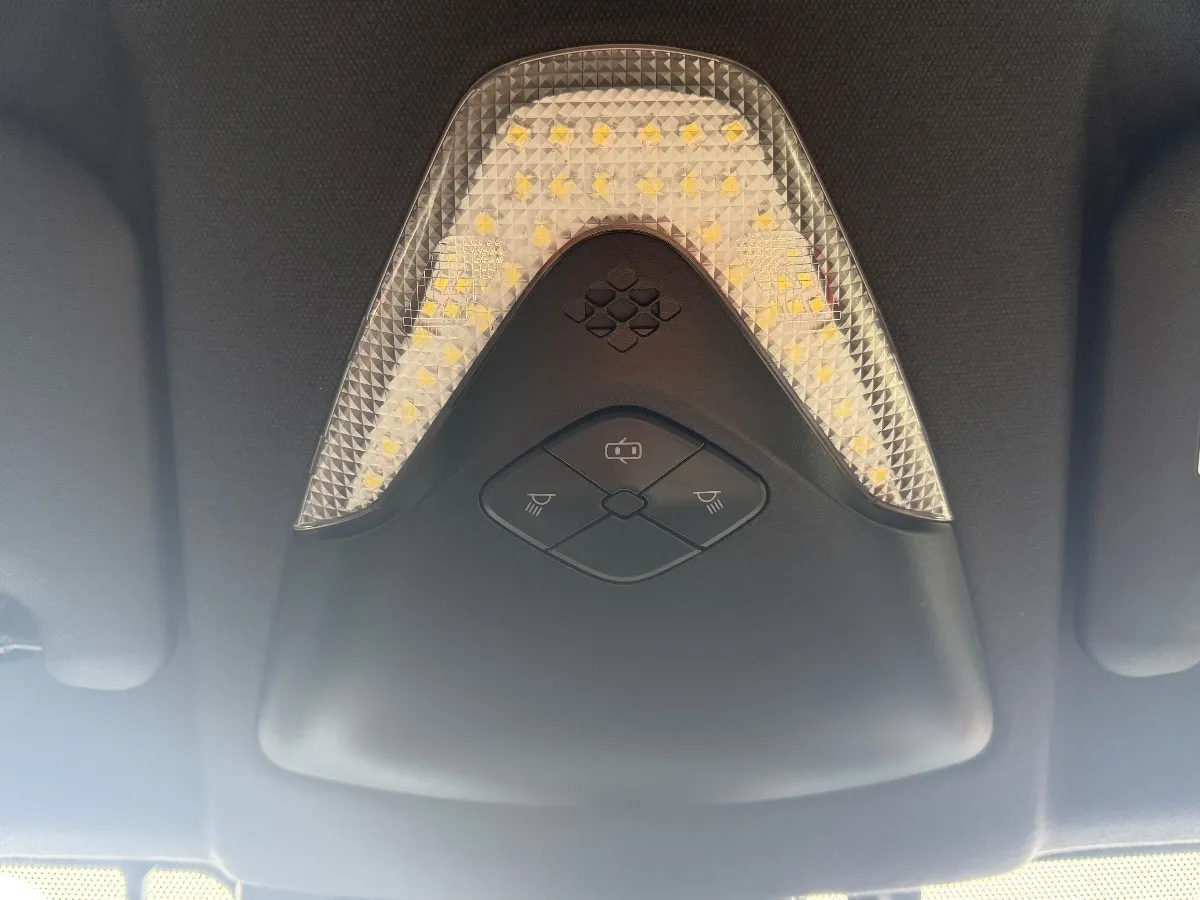 2017 Toyota C-HR G Carousel 4