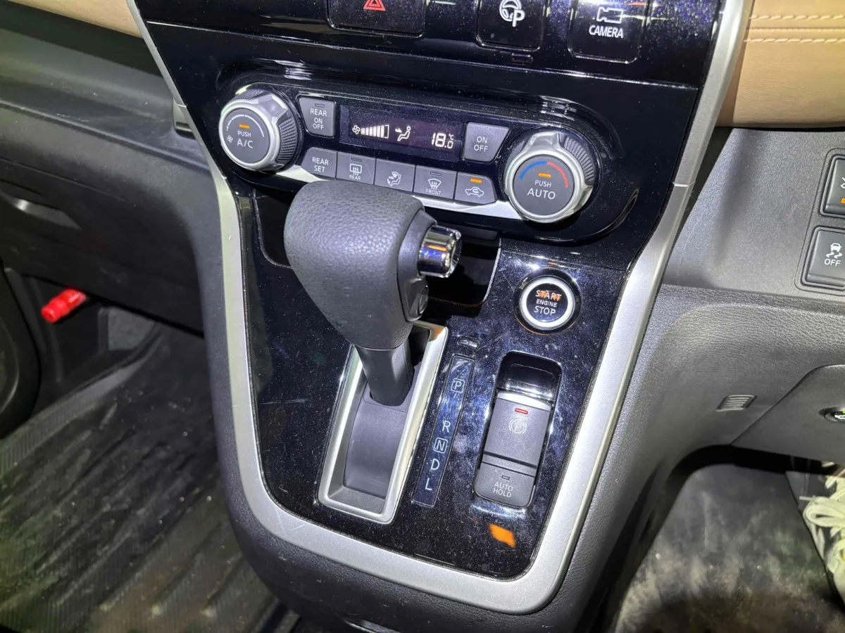 2016 Nissan Serena HIGHWAY STAR PROPILOT EDITION Carousel 5