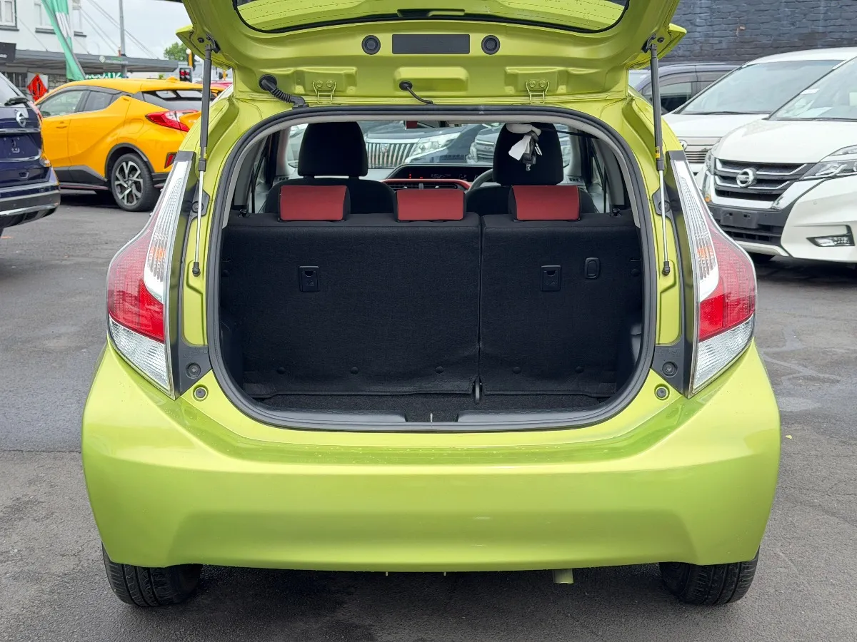 2016 Toyota Aqua S Carousel 2