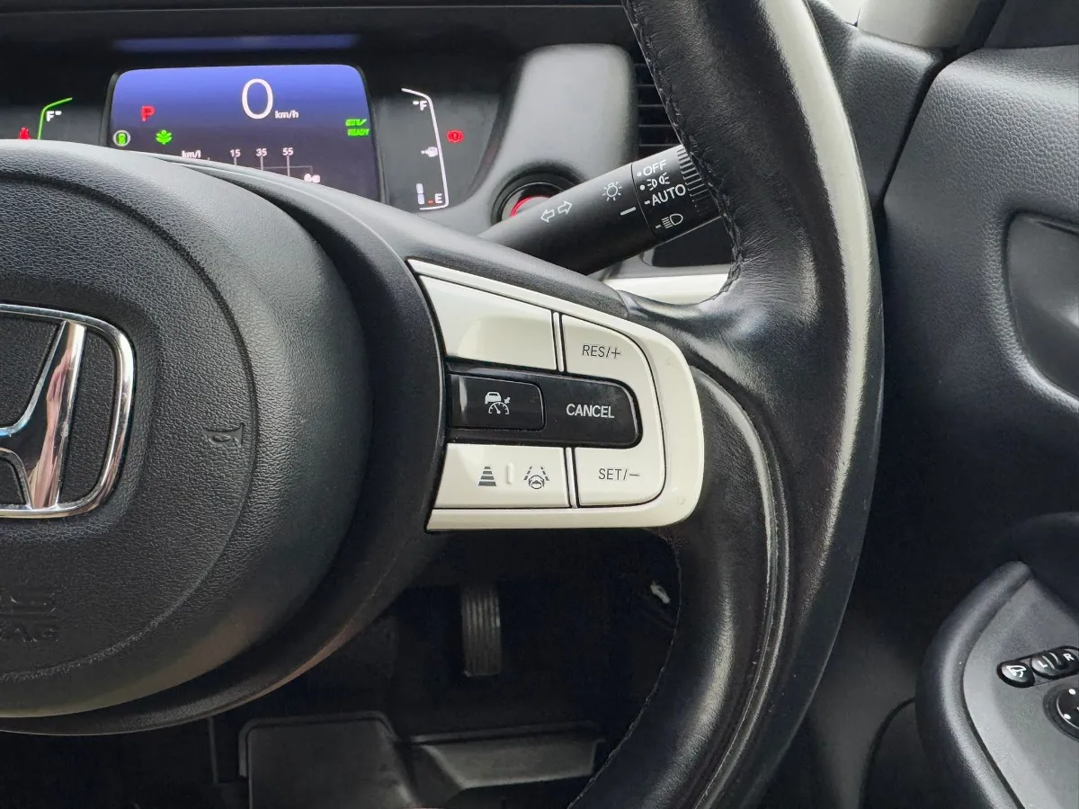 2020 Honda Fit E:HEV HOME Carousel 6