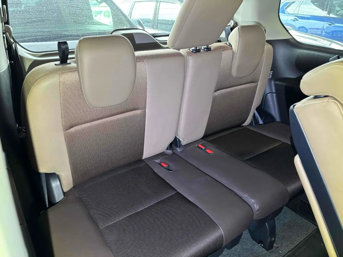 2016 Nissan Serena HIGHWAY STAR PROPILOT EDITION Carousel 3