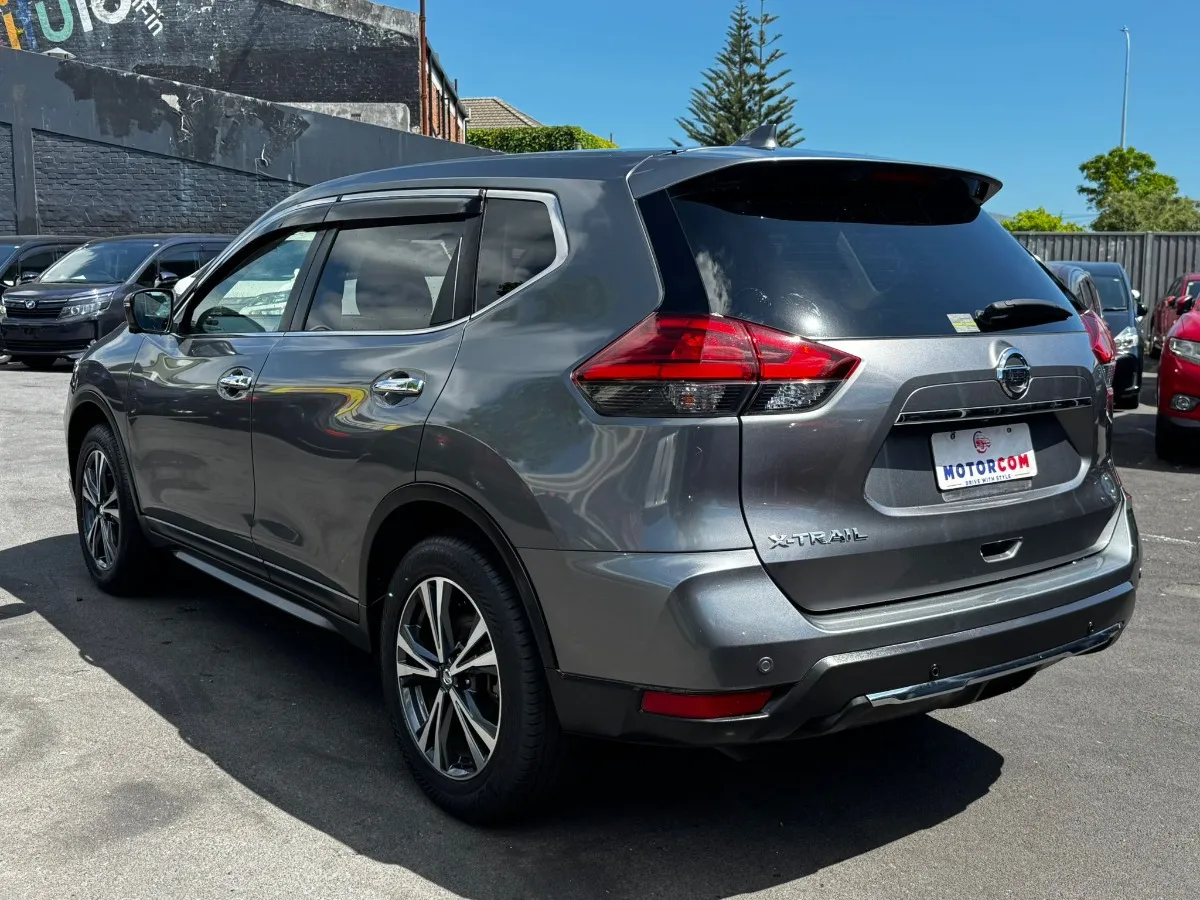 2017 Nissan X-Trail 20X Carousel 15