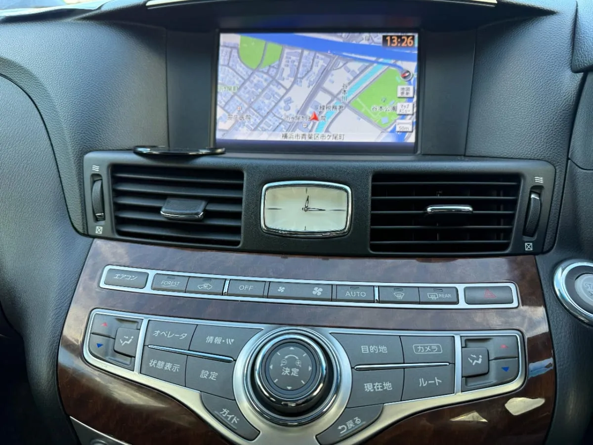 2016 Nissan Fuga Carousel 6