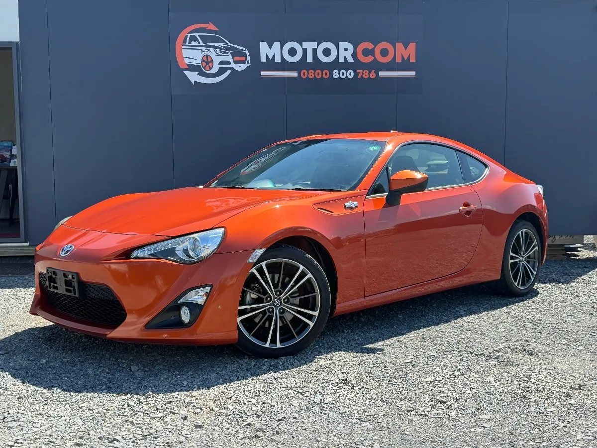 2015 Toyota 86 GT Carousel 2