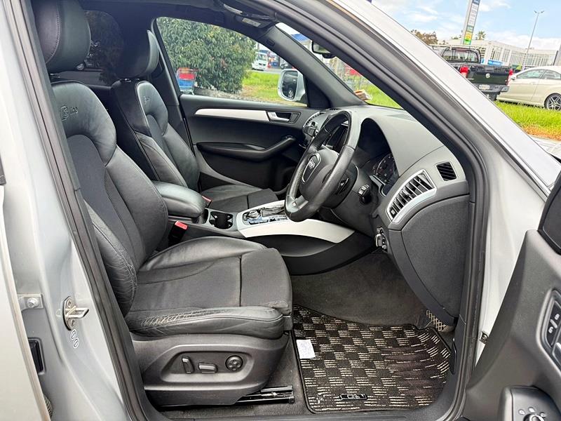 2010 Audi Q5 Carousel 4