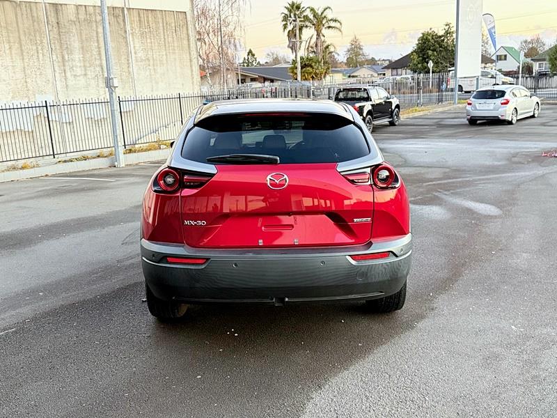 2021 Mazda MX-30 e-Skyactiv G Carousel 15