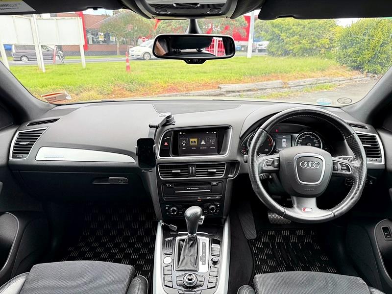 2010 Audi Q5 Carousel 5