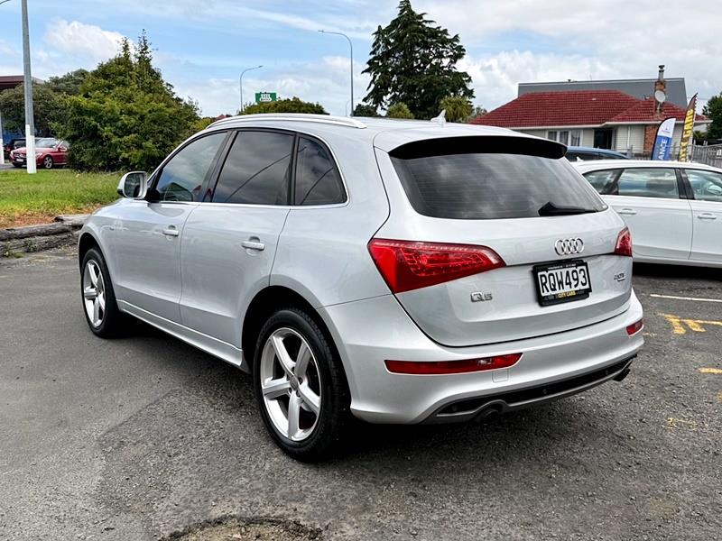 2010 Audi Q5 Carousel 14