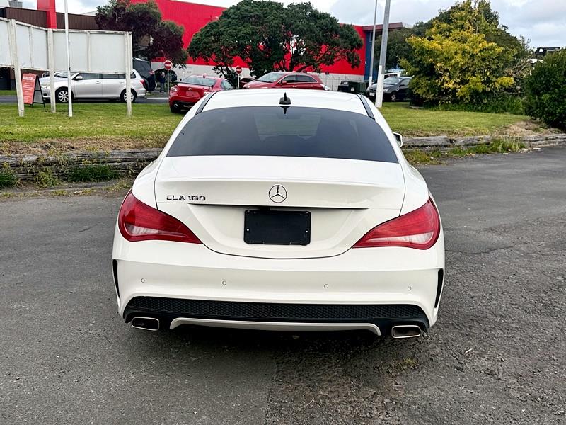 2014 Mercedes-Benz CLA 180 Carousel 11