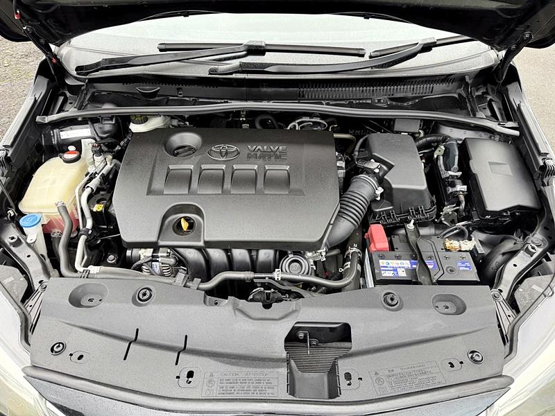 2016 Toyota Avensis Wagon Carousel 7