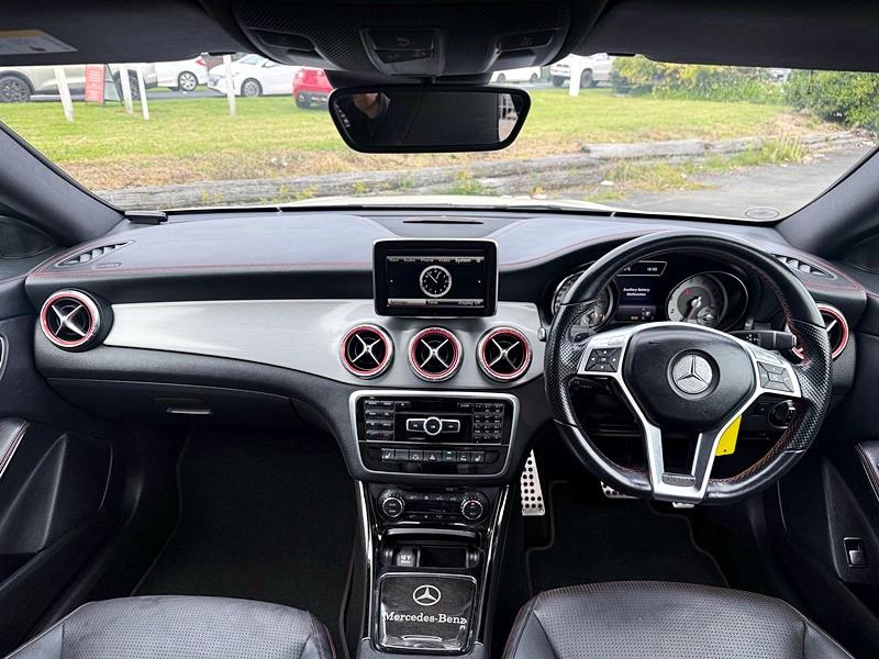 2014 Mercedes-Benz CLA 180 Carousel 4