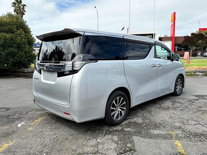2017 Toyota Vellfire 2.5 8 Seater Carousel 9
