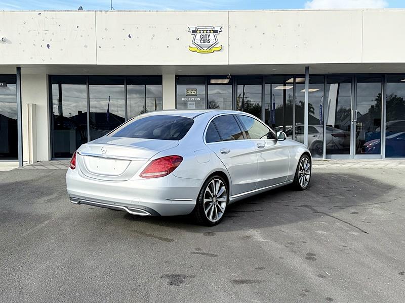 2014 Mercedes-Benz C 250 Bluetec Carousel 13