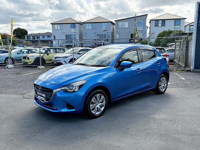 2016 Mazda Demio 13S Carousel 15