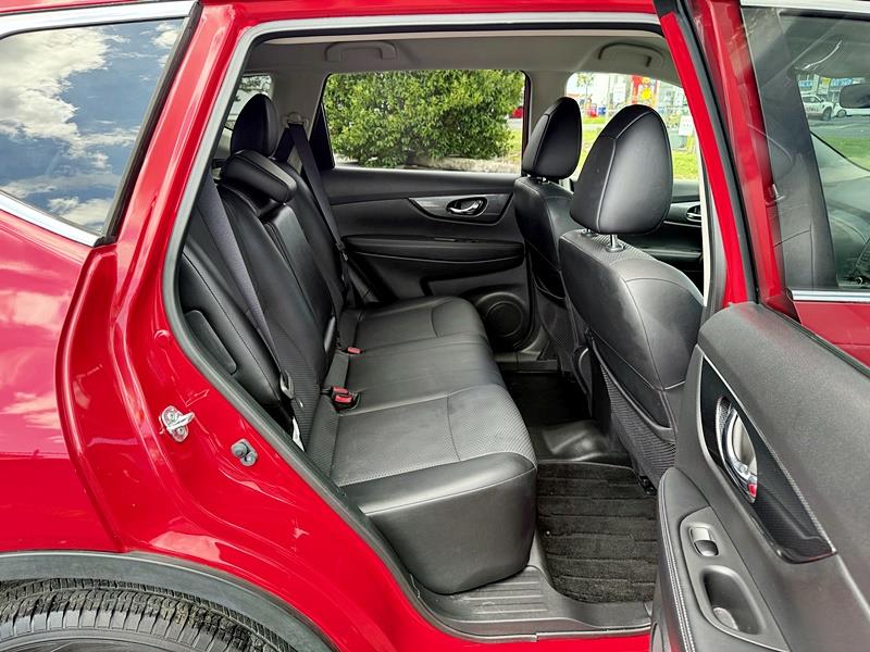 2016 Nissan X-Trail Pure Drive Carousel 3