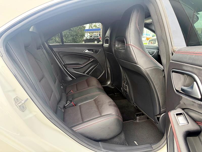 2014 Mercedes-Benz CLA 180 Carousel 2