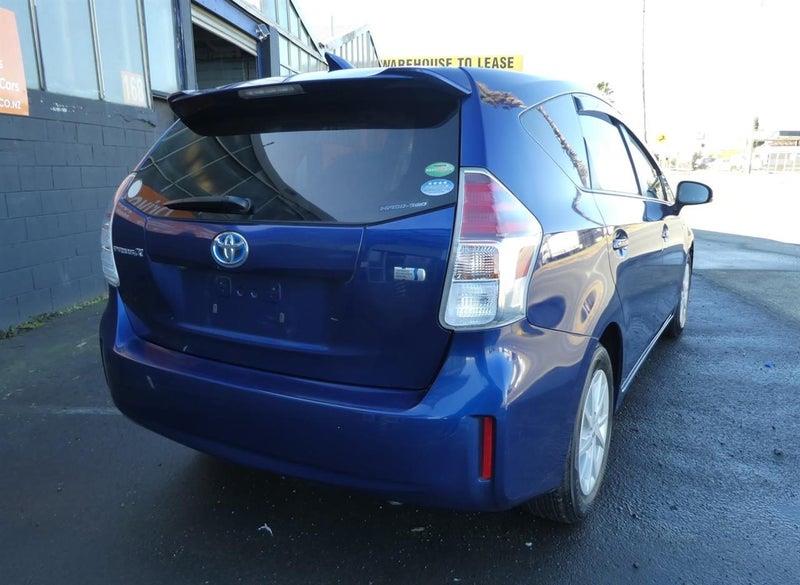 2017 Toyota Prius ALPHA S Carousel 3
