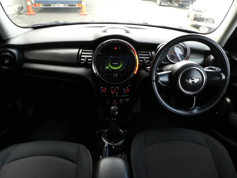 2015 MINI Cooper Carousel 12