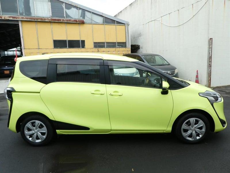 2019 Toyota Sienta 1.5L Petrol 5 Seater! Carousel 2