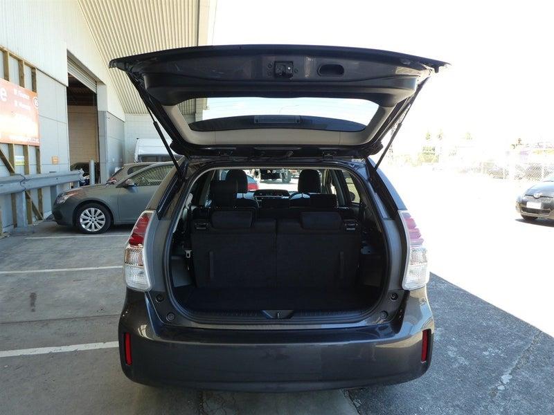 2017 Toyota Prius Alpha 7 Seater!Radar Cruise control! Carousel 13