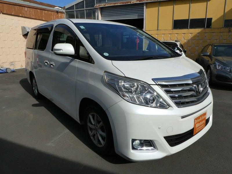 2014 Toyota Alphard 240X