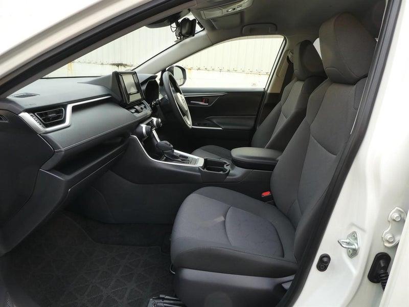 2019 Toyota RAV4 HYBRID Carousel 17