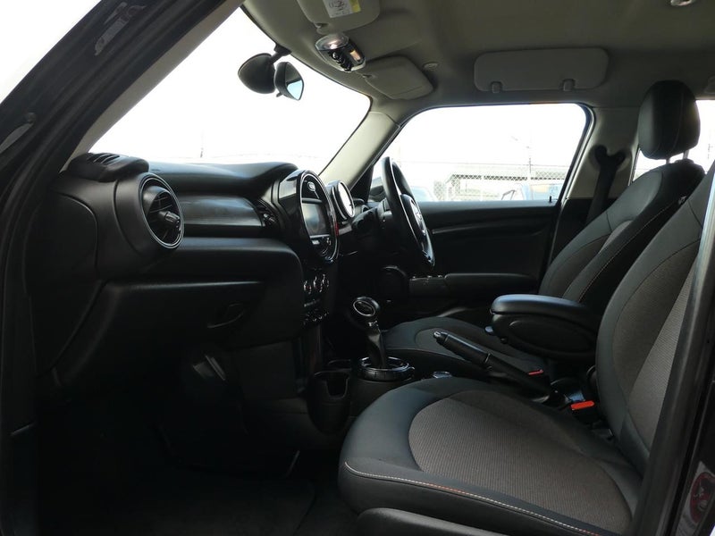 2015 MINI Cooper Carousel 17