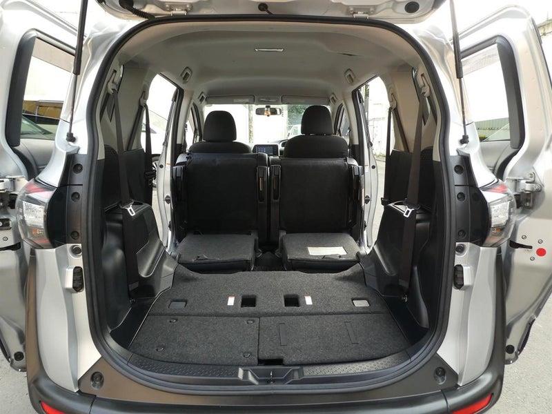 2015 Toyota Sienta HYBRID G 7 PERSON Carousel 14