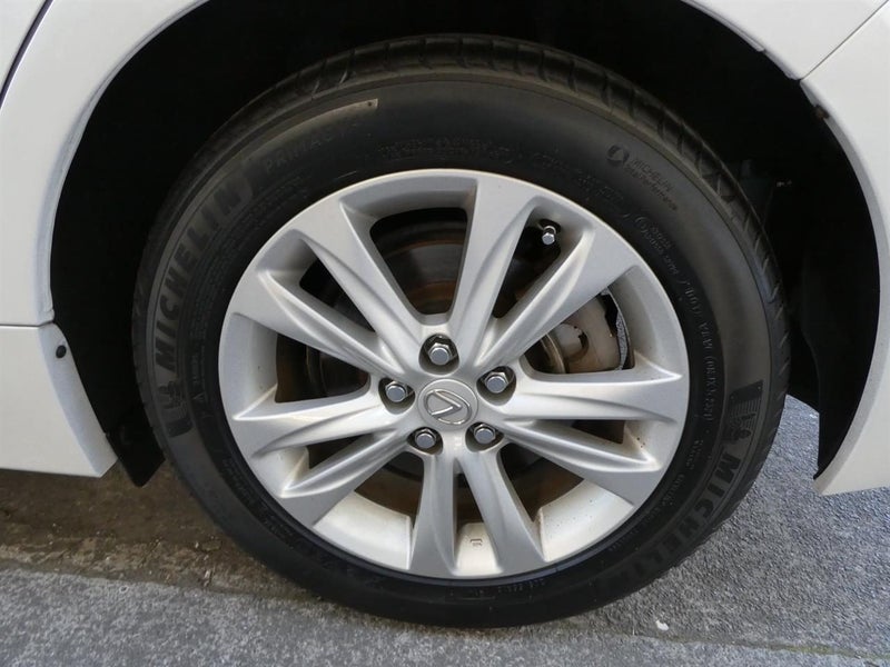 2017 Lexus CT 200h Carousel 18