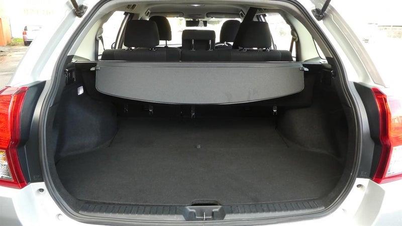 2015 Toyota Corolla FIELDER HYBRID Carousel 13